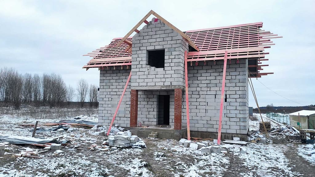 Крыша на газобетоне с кукушкой в Таровицы 2 IMG 20221118 085740