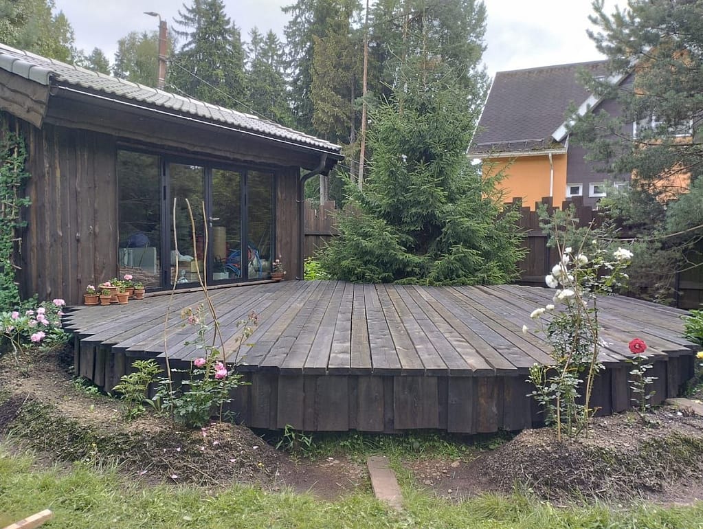 Строительство террасы в Репино, Курортный район, Санкт-Петербург 2 Устройство свайного фундамента для террасы в Репино